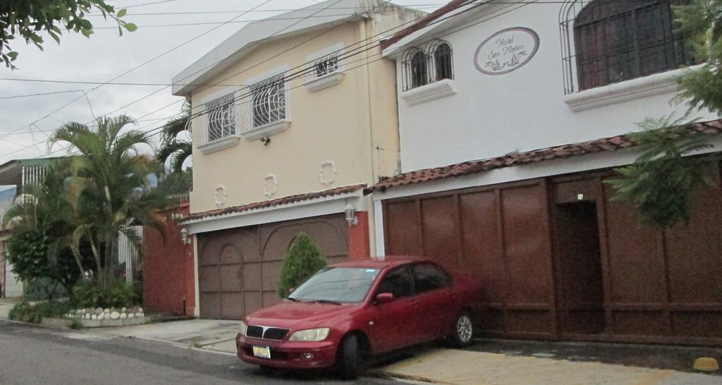 Hotel San Mateo San Salvador Rum bild