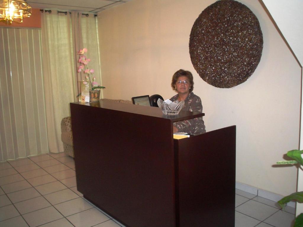 Hotel San Mateo San Salvador Exteriör bild